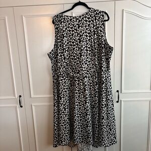 Serengeti Black and White Patterned Midi Dress